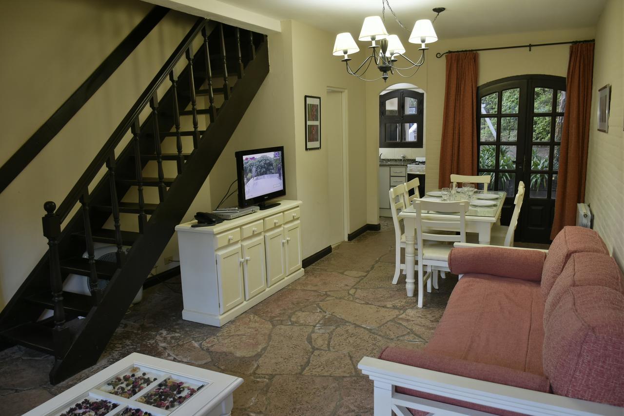 Apart Hotel Las Hadas Carilo Eksteriør bilde